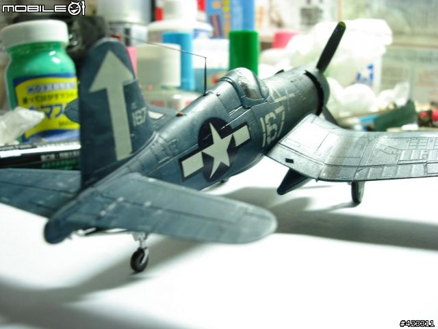 作品分享1/72 Vought F4U-1D Corsair"海盜式"艦載攻擊機