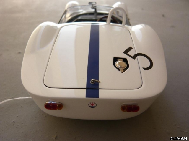 模型車收藏分享[001-CMC, 1/18, Maserati Tipo 61 Birdcage, 1961]