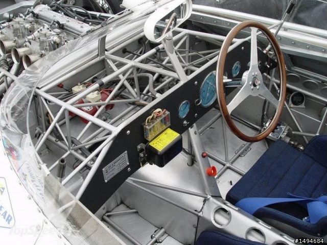 模型車收藏分享[001-CMC, 1/18, Maserati Tipo 61 Birdcage, 1961]