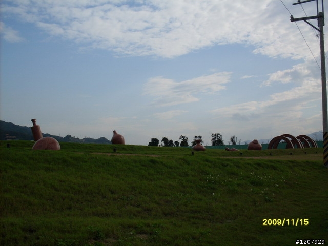 2009~11/14鶯歌之旅+和平老街吃了變超人哈哈哈:::::