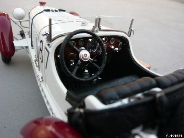 模型車收藏分享[004-CMC-M055, 1/18, Mercedes-Benz SSKL, Mille Miglia, 1931（白象）]