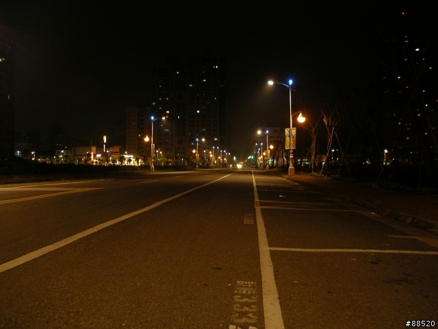 【分享】夜騎路線新選擇-凹子底森林公園(農十六)