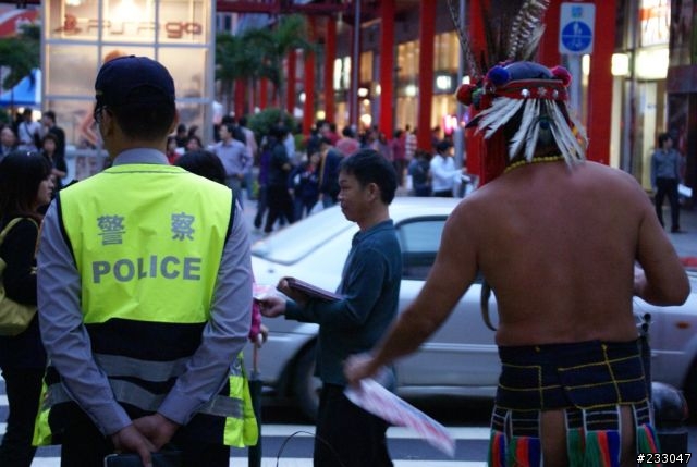 [冬令進補]老闆!!來一隻上等的烏骨G(試拍圖爆多!!!不喜誤入唷!!!)