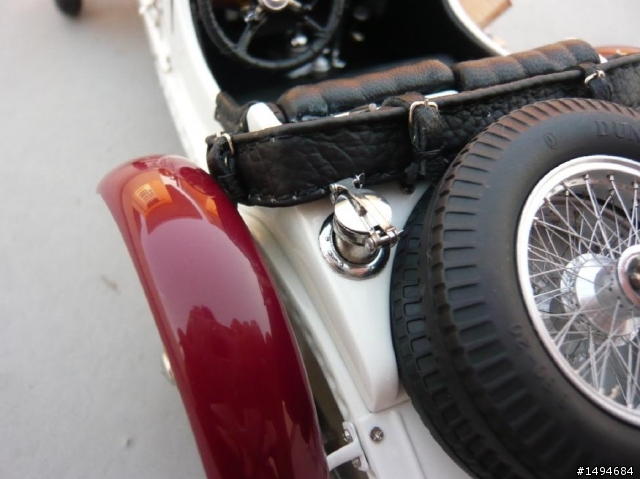 模型車收藏分享[004-CMC-M055, 1/18, Mercedes-Benz SSKL, Mille Miglia, 1931（白象）]