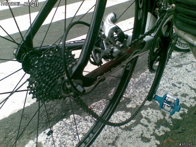 我的 Kuota Kredo ~騎乘中後勾爪齊根斷裂