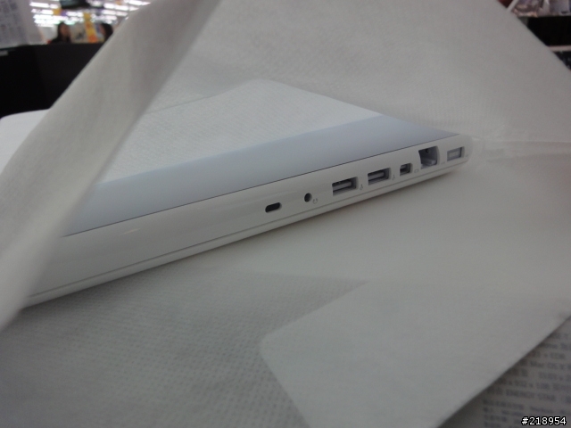 新入手LED MacBook ！