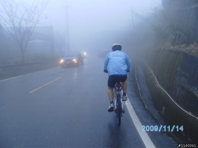 [遊記]獨立山國家森林步道之鐵道~牽車~扛車雲霧飄渺之旅!