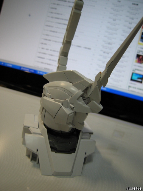 [開箱分享] 模型雜誌{電擊HOBBY}2010年1月號+1/48_獨角獸鋼彈頭