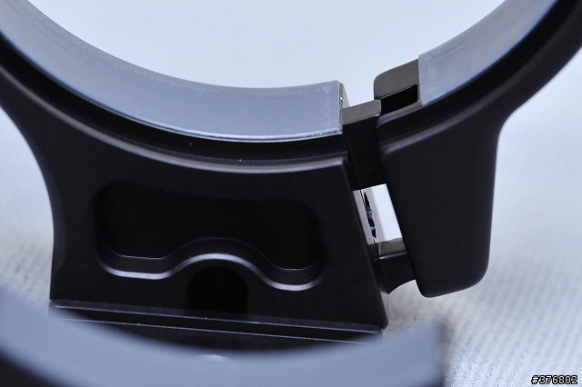 [分享] Nikon AFS 300mm 的好幫手 Kirk NC-300 Replacement Lens Collar 腳架環