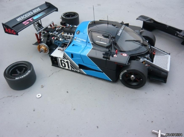 模型車收藏分享[018-Exoto-RLG19190, 1/18, Sauber-Mercedes C9 #61, 1988]