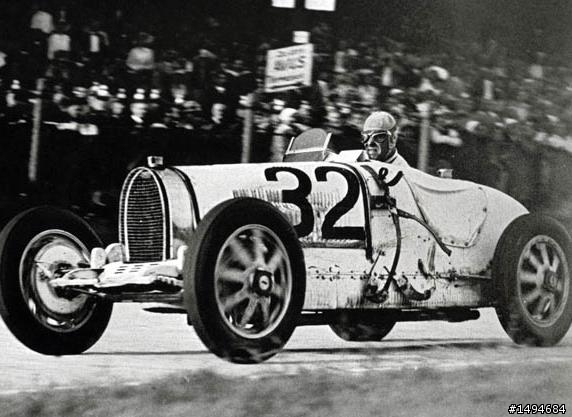 模型車收藏分享[023-CMC-M063, 1/18, Bugatti T35, 1924]