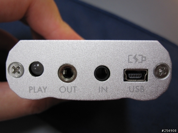 [開箱]電光火石 Fireye 隨身耳機擴大機