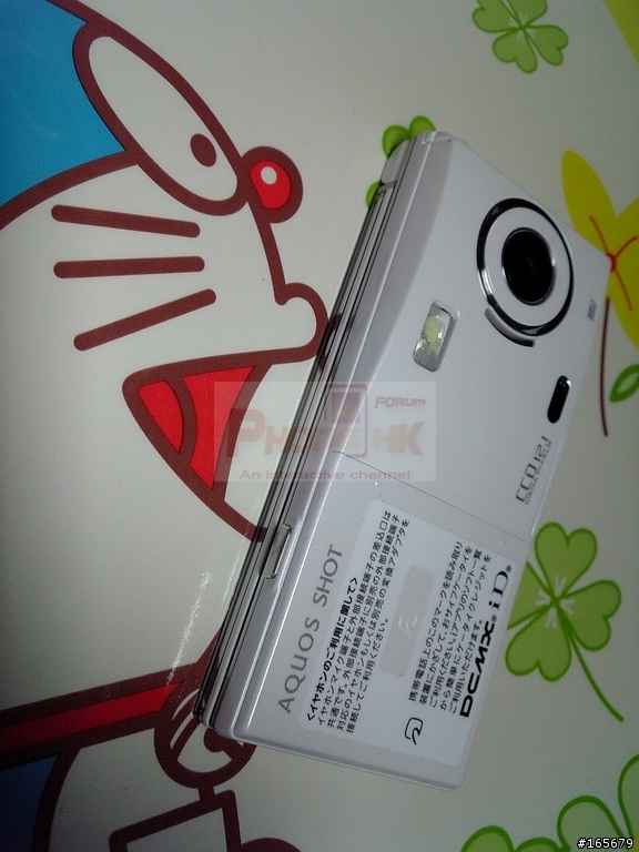 好消息，最新docomo SH-01B證實可以使用iNEX卡貼耶^^