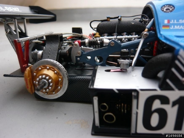 模型車收藏分享[018-Exoto-RLG19190, 1/18, Sauber-Mercedes C9 #61, 1988]