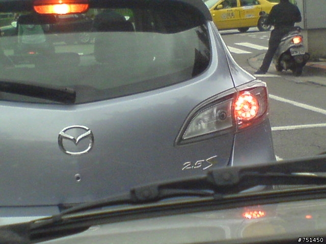 ALL NEW MAZDA3 2.5s