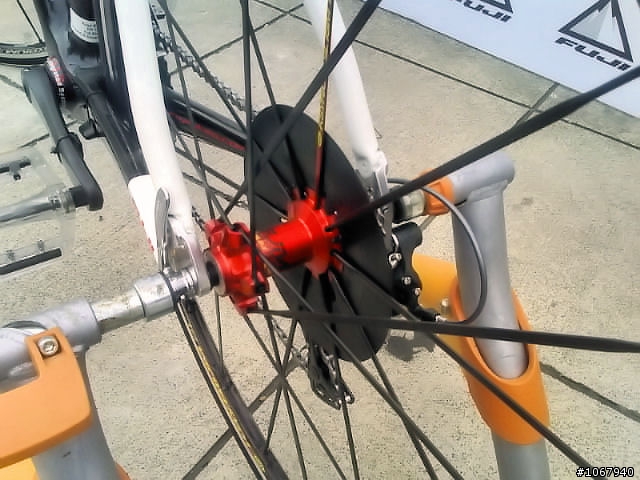 [分享]在大稻程拍的(FUJI)新車發表會。SST-1.0及計時車