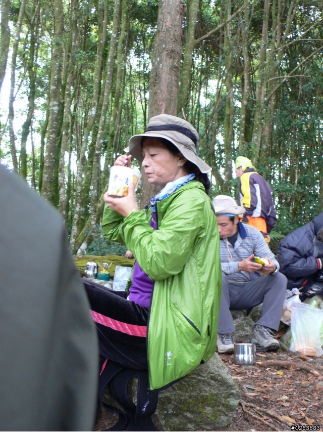 [分享] 不是騎腳踏車的爬山之旅---鳶嘴山+稍來山！