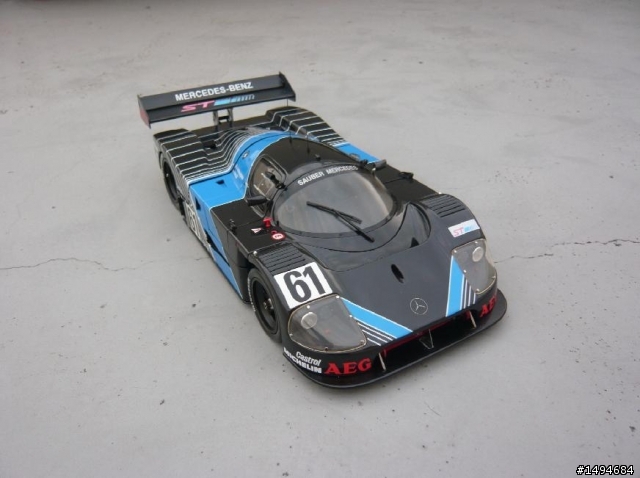 模型車收藏分享[018-Exoto-RLG19190, 1/18, Sauber-Mercedes C9 #61, 1988]