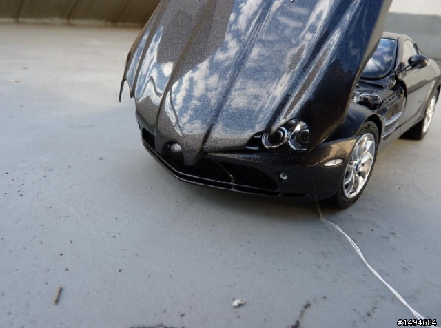 模型車收藏分享[021-CMC-M045B, 1/18, Mercedes-Benz SLR McLaren coupe, anthracyte, 2003]