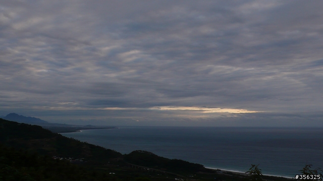 [遊記] 攻上太麻里山一等三角點, 期待曙光再起!!