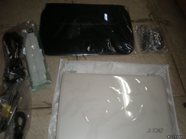 [不專業開箱]東森購物ACER 1410 雙核NB