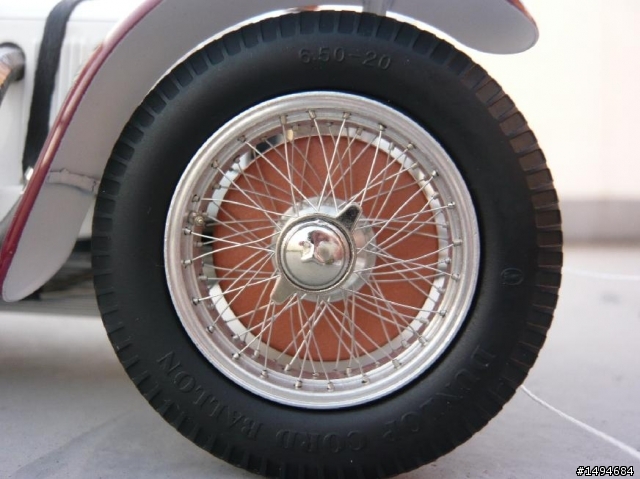 模型車收藏分享[004-CMC-M055, 1/18, Mercedes-Benz SSKL, Mille Miglia, 1931（白象）]