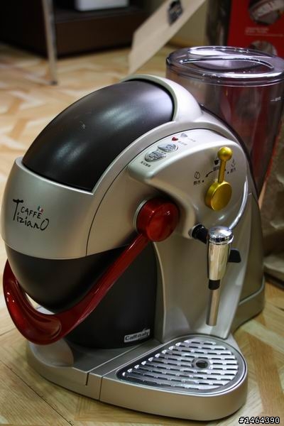 [開箱]燦坤Tiziano義式膠囊咖啡機