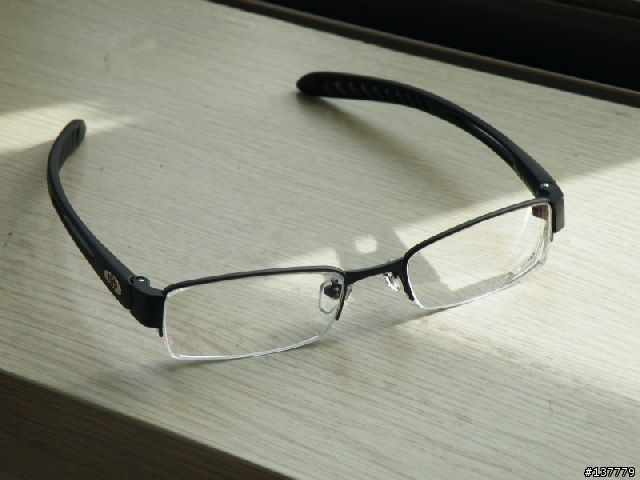 [分享]近視族適用的太陽眼鏡(11/6修改)