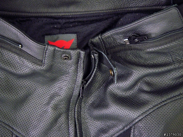 上帝給的禮物 Dainese SF PELLE (11/22新增使用心得)