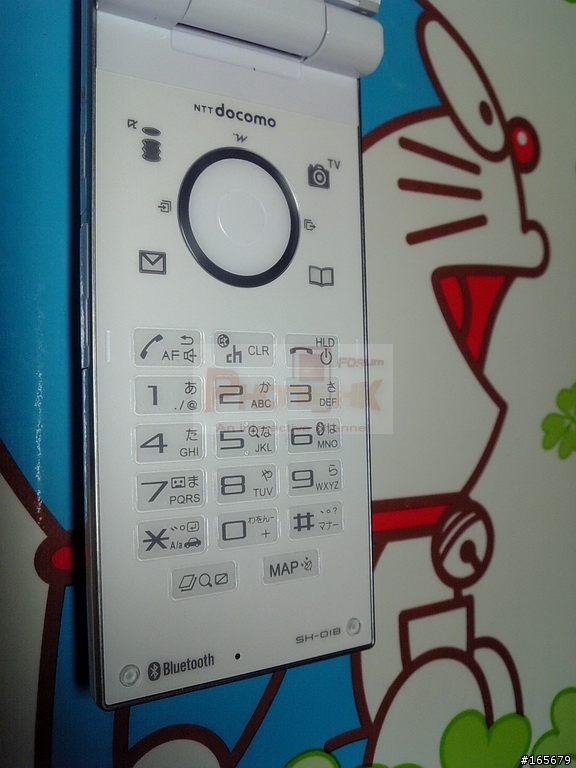 好消息，最新docomo SH-01B證實可以使用iNEX卡貼耶^^
