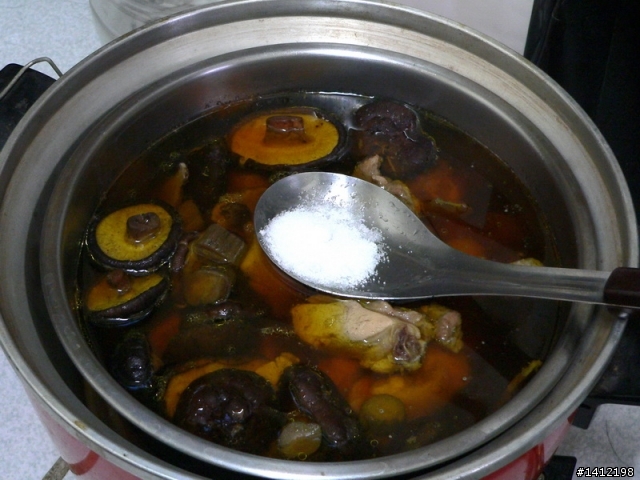 [懶人料理] 瓜子雞湯