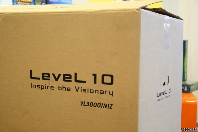 [開箱文]  Thermaltake  Level 10