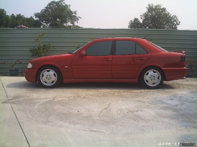 【舊車重談I】之M.Benz 2000 Model W202 C230K Sport開箱照。