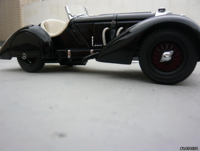模型車收藏分享[011-CMC-M001, 1/24, Mercedes-Benz SSK, 1930, Black Prince of Count Trossi]
