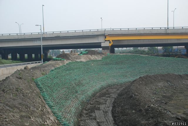 高屏溪自行車路線(照片)--高屏舊鐵橋至雙園大橋段(高雄) / 高屏大橋至雙園大橋段(屏東)
