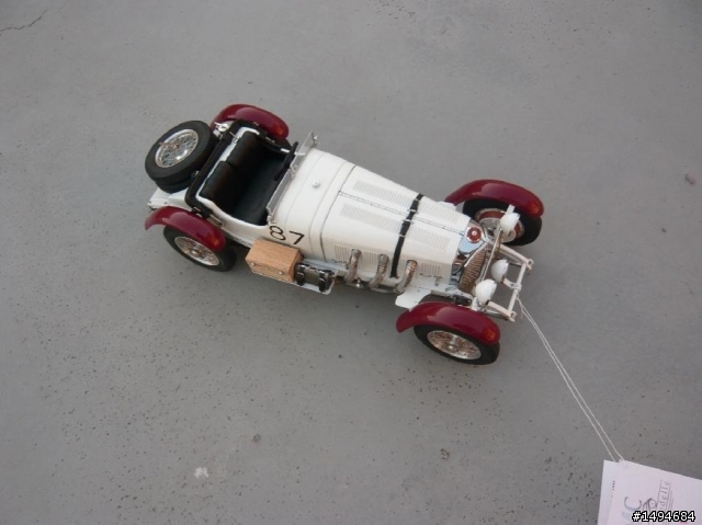 模型車收藏分享[004-CMC-M055, 1/18, Mercedes-Benz SSKL, Mille Miglia, 1931（白象）]