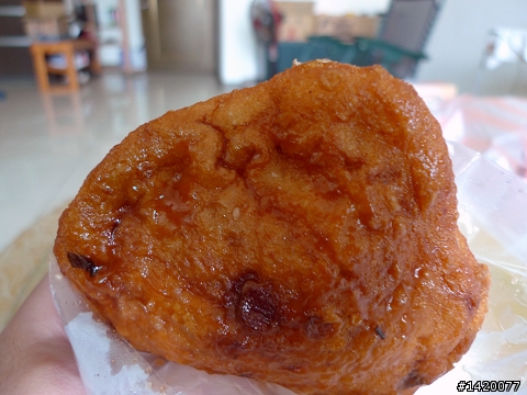 [台南]發現一家好吃的蔥油餅!! <-- (明明是蔥肉餅..&新增辣包子跟臭豆腐~)