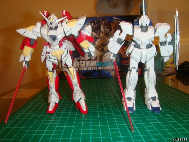 1/144獨角獸剛彈素組分享
