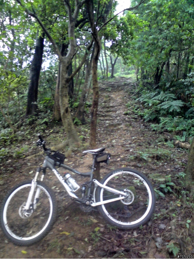 (已補圖)中和圓通寺新店彩蝶社區越嶺輕度offroad 路線介紹