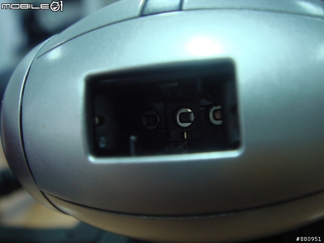 [請教]百靈89952電動刮鬍刀...充電電線配件