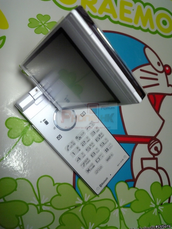 好消息，最新docomo SH-01B證實可以使用iNEX卡貼耶^^