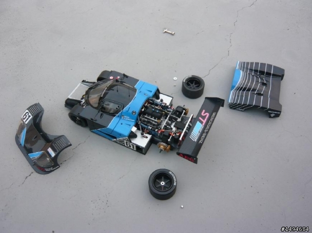 模型車收藏分享[018-Exoto-RLG19190, 1/18, Sauber-Mercedes C9 #61, 1988]