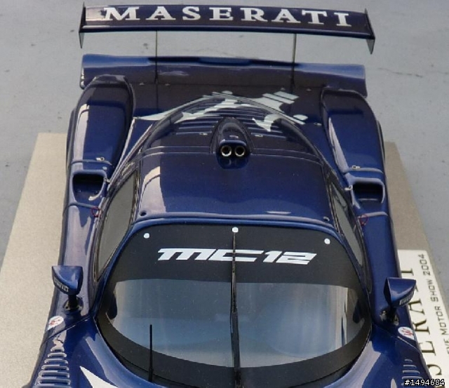 模型車收藏分享[005-BBR-P1802, 1/18, Maserati MC12 Geneve Motor Show 2004]