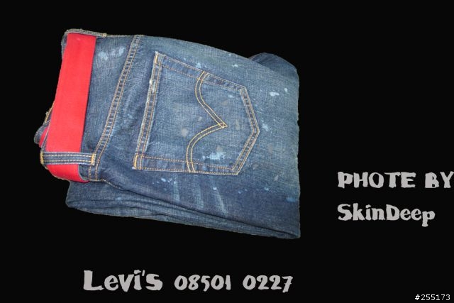 分享-Levi's 08501 0227 潑漆破壞水洗褲   實穿 (照片重新上傳 已經OK )