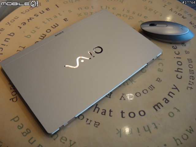 『午後短暫邂逅』Sony VAIO VPCX115LW/N