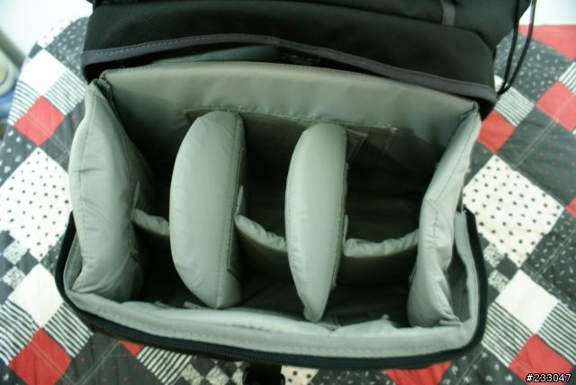 [新包入荷]工作與玩樂的完美結合-Lowepro CompuRover AW 攝影後背背包