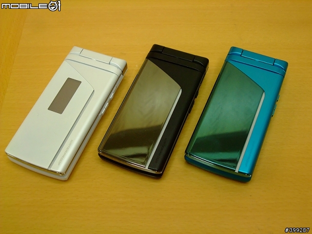 docomo F-O1B圖片分享