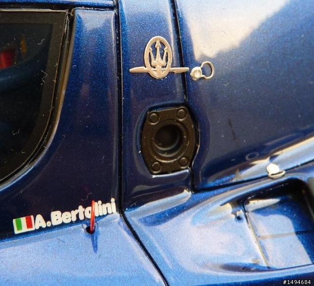 模型車收藏分享[005-BBR-P1802, 1/18, Maserati MC12 Geneve Motor Show 2004]