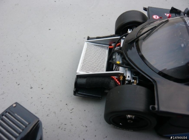 模型車收藏分享[018-Exoto-RLG19190, 1/18, Sauber-Mercedes C9 #61, 1988]