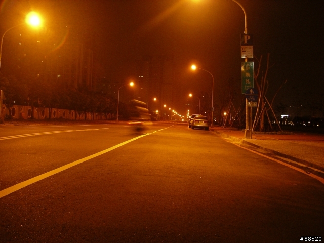 【分享】夜騎路線新選擇-凹子底森林公園(農十六)